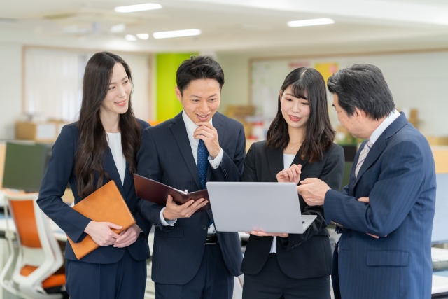 【AGA治療体験談】効果が出るまでの期間と初期脱毛を乗り越える5つのコツ